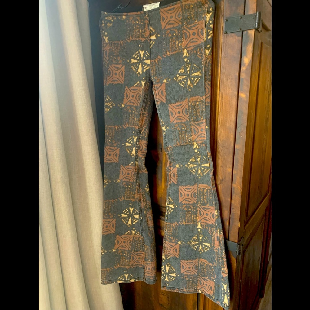 Free People Penny Pull-On Frare Jeans Size 26